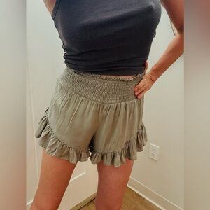Green Ruffled High-Waist Skort